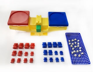 如何从天平测量玩出思考力