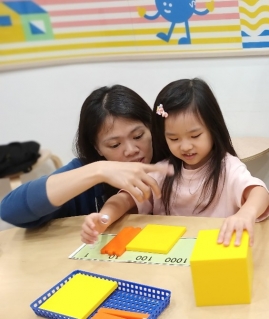 看见思达宝宝自信的笑容